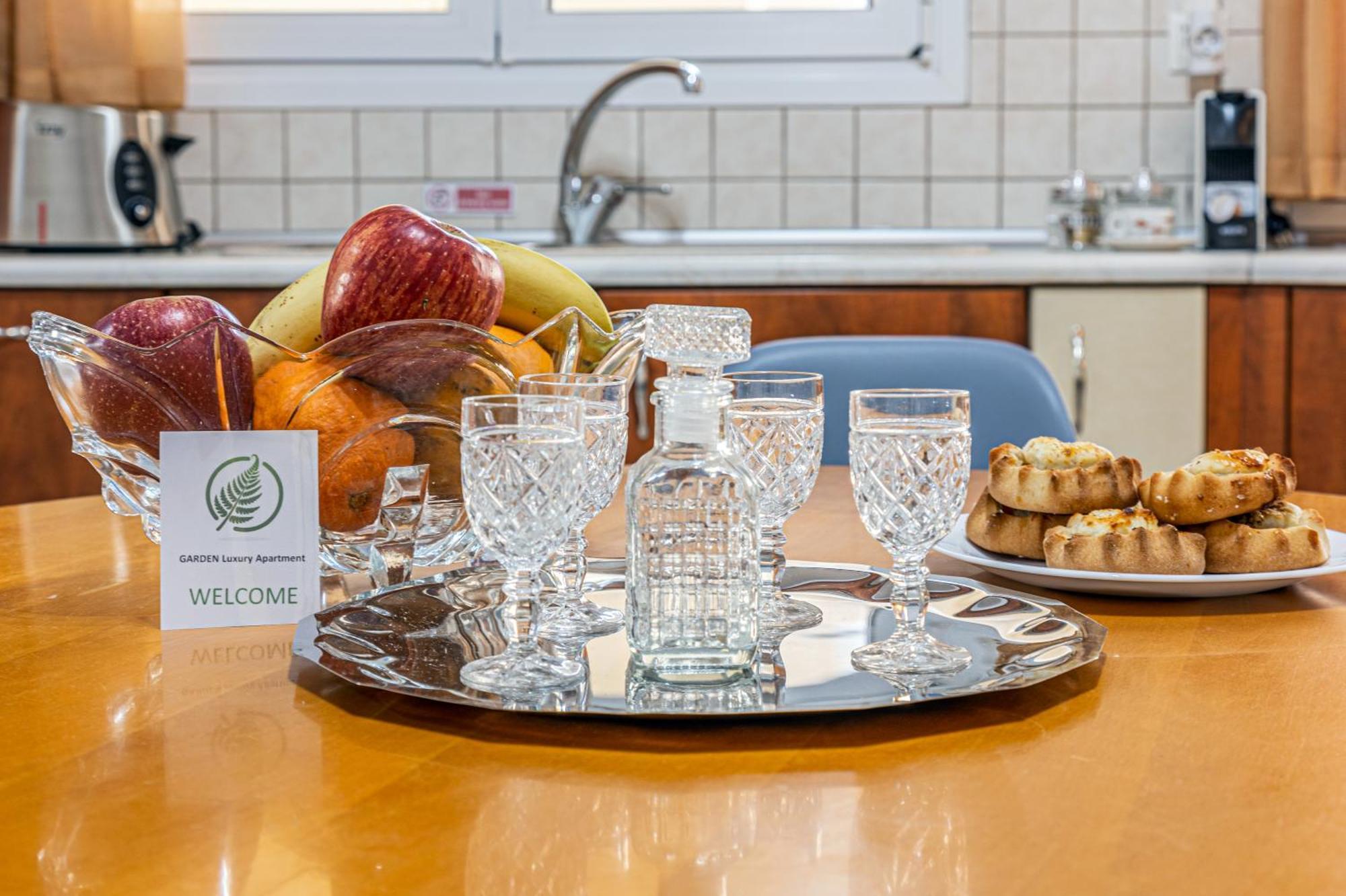Garden Luxury Apartment Iraklio Eksteriør bilde